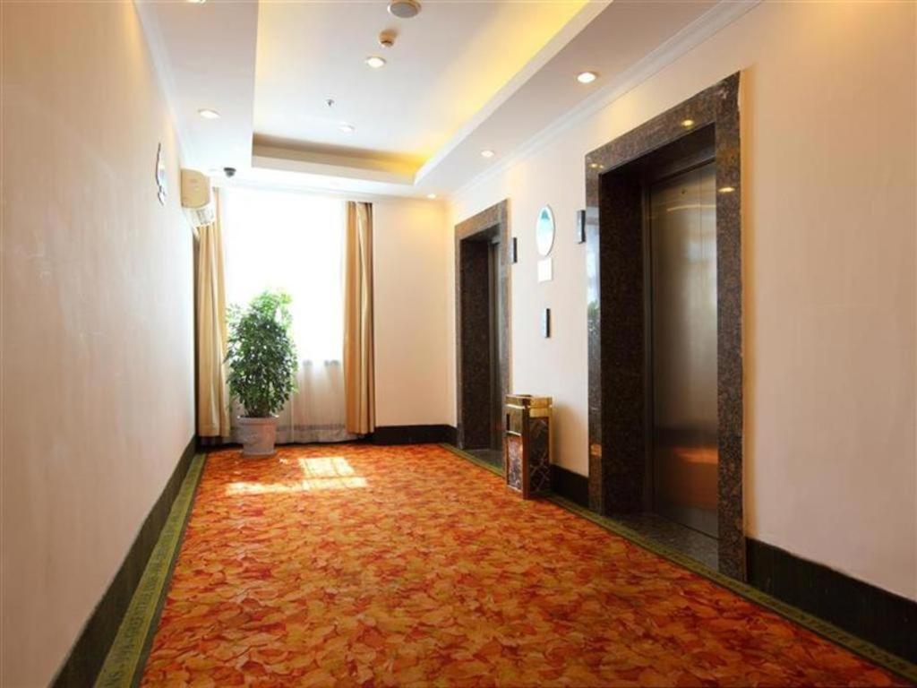 Vx Hotel Shanghai Yixian Road Dabaishu Eksteriør billede