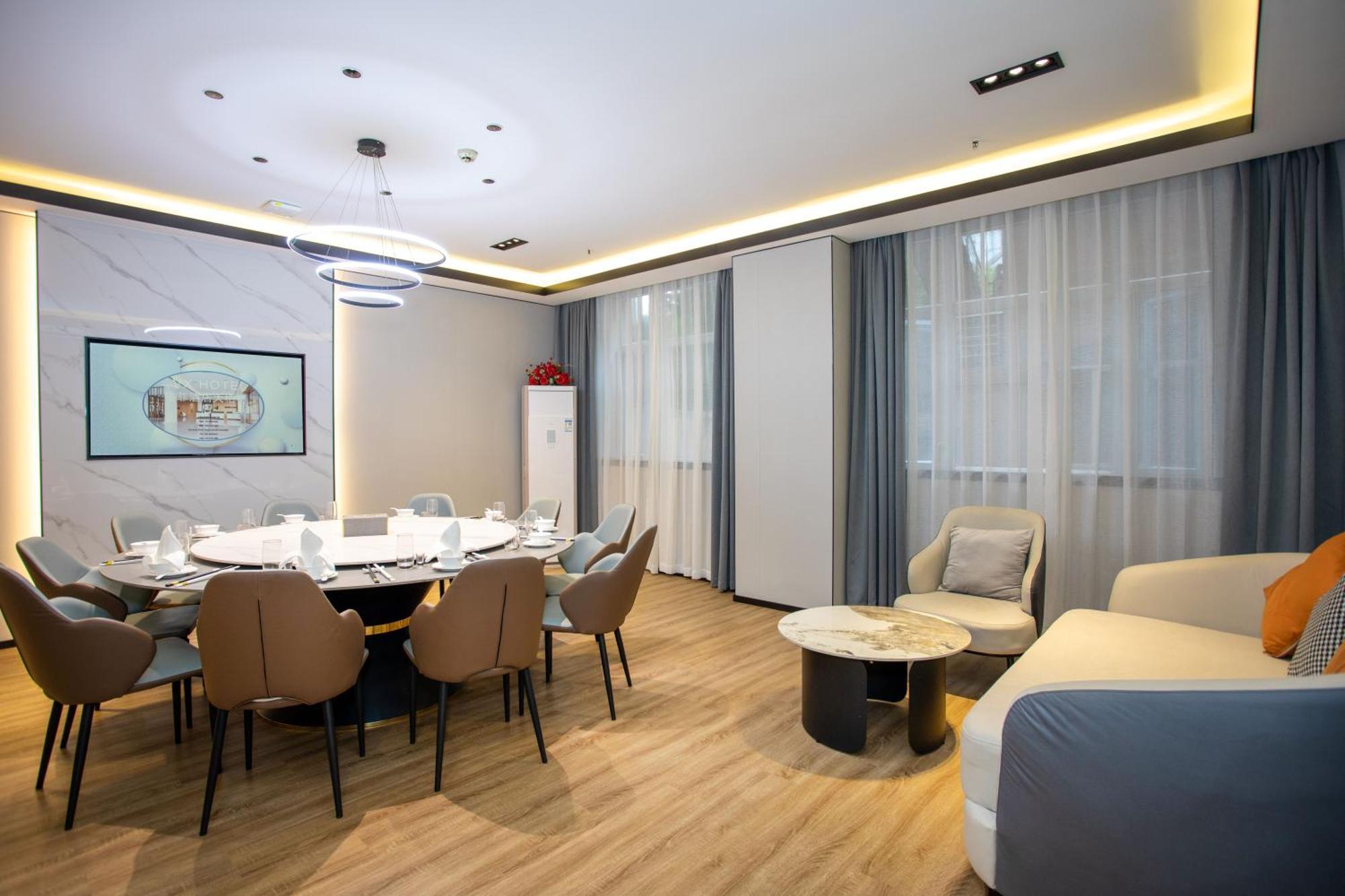 Vx Hotel Shanghai Yixian Road Dabaishu Eksteriør billede