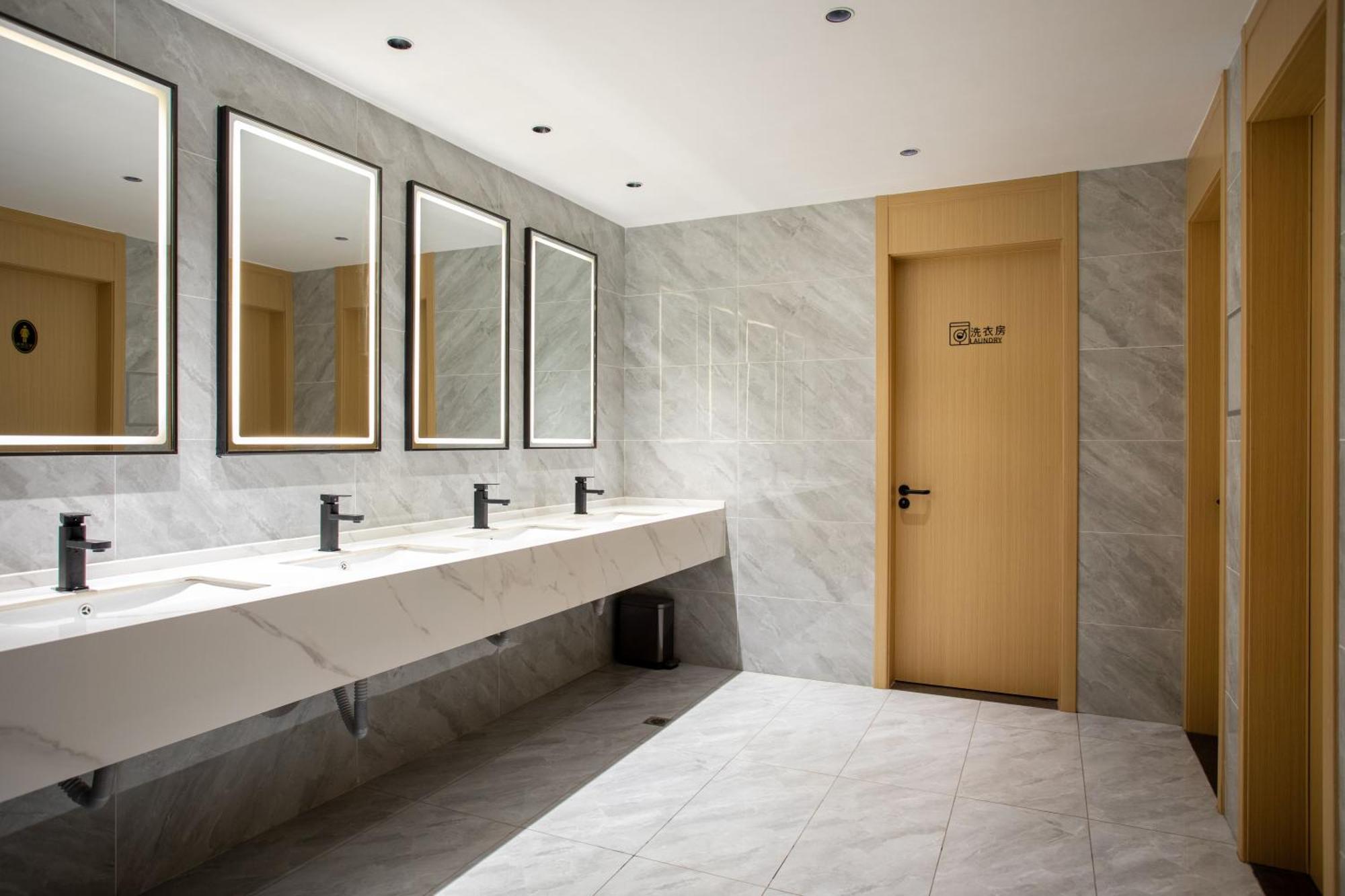 Vx Hotel Shanghai Yixian Road Dabaishu Eksteriør billede