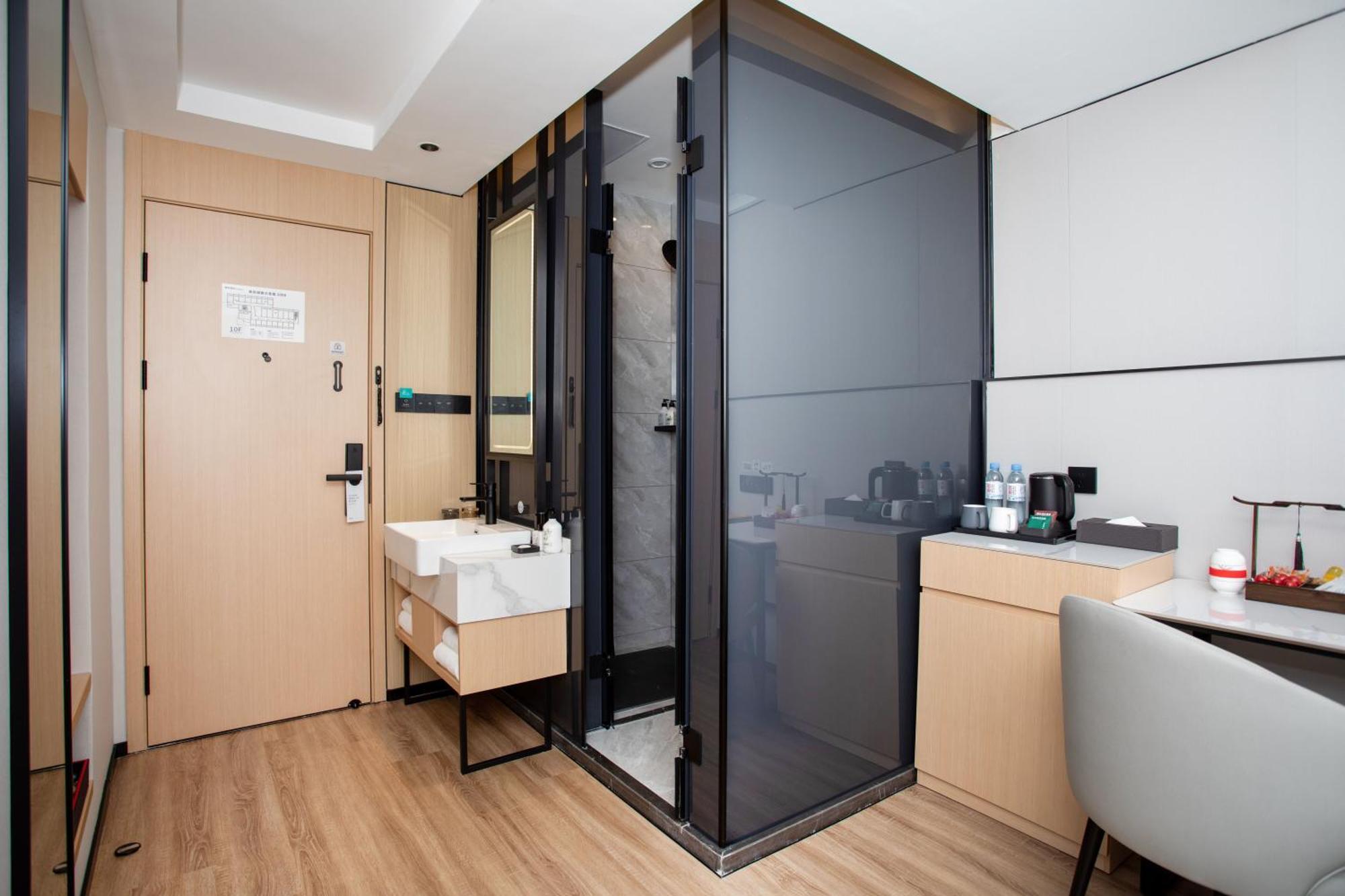 Vx Hotel Shanghai Yixian Road Dabaishu Eksteriør billede