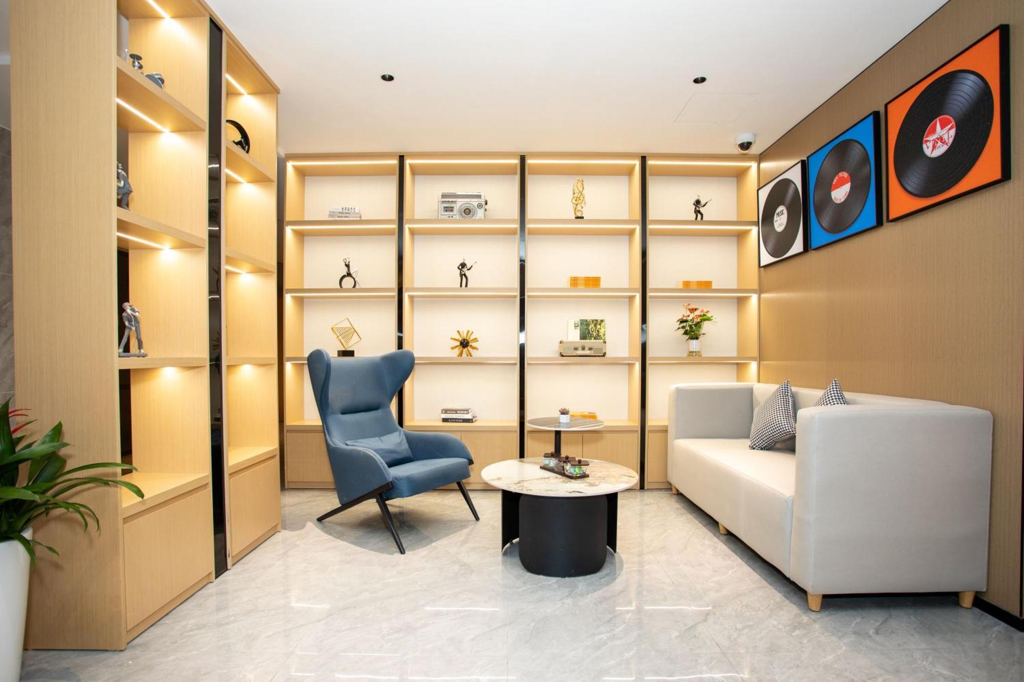 Vx Hotel Shanghai Yixian Road Dabaishu Eksteriør billede